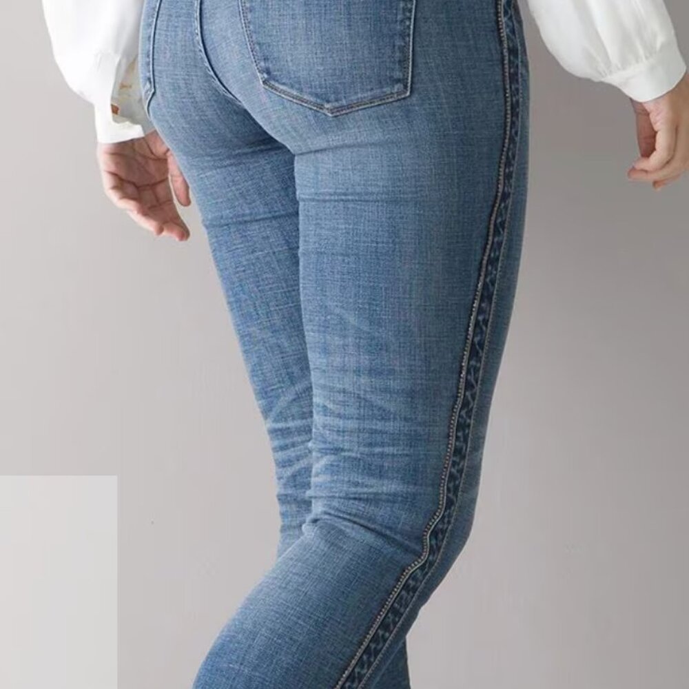 White House Black Market Everyday Soft Denim Novelty Side Stripe Slim Ankle Jean